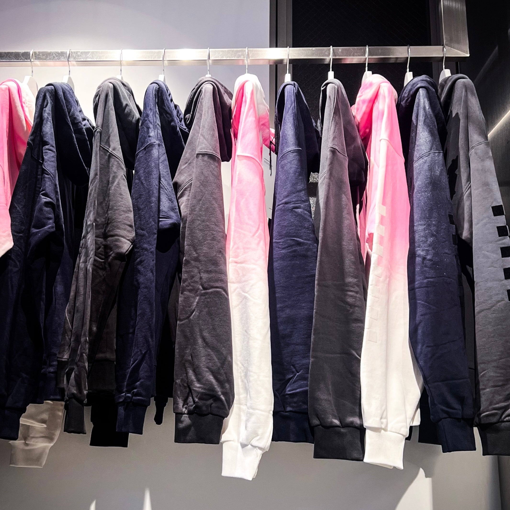 Back Side Clud 25A/W online release