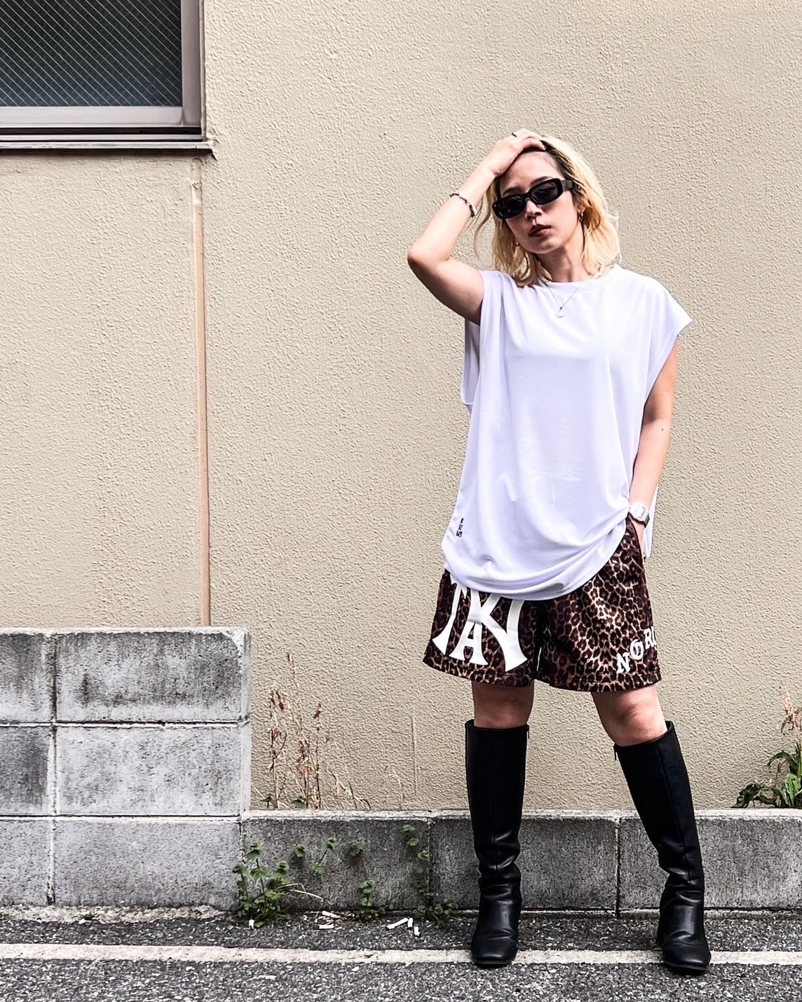 レオパード×ホワイトの大人ストリート