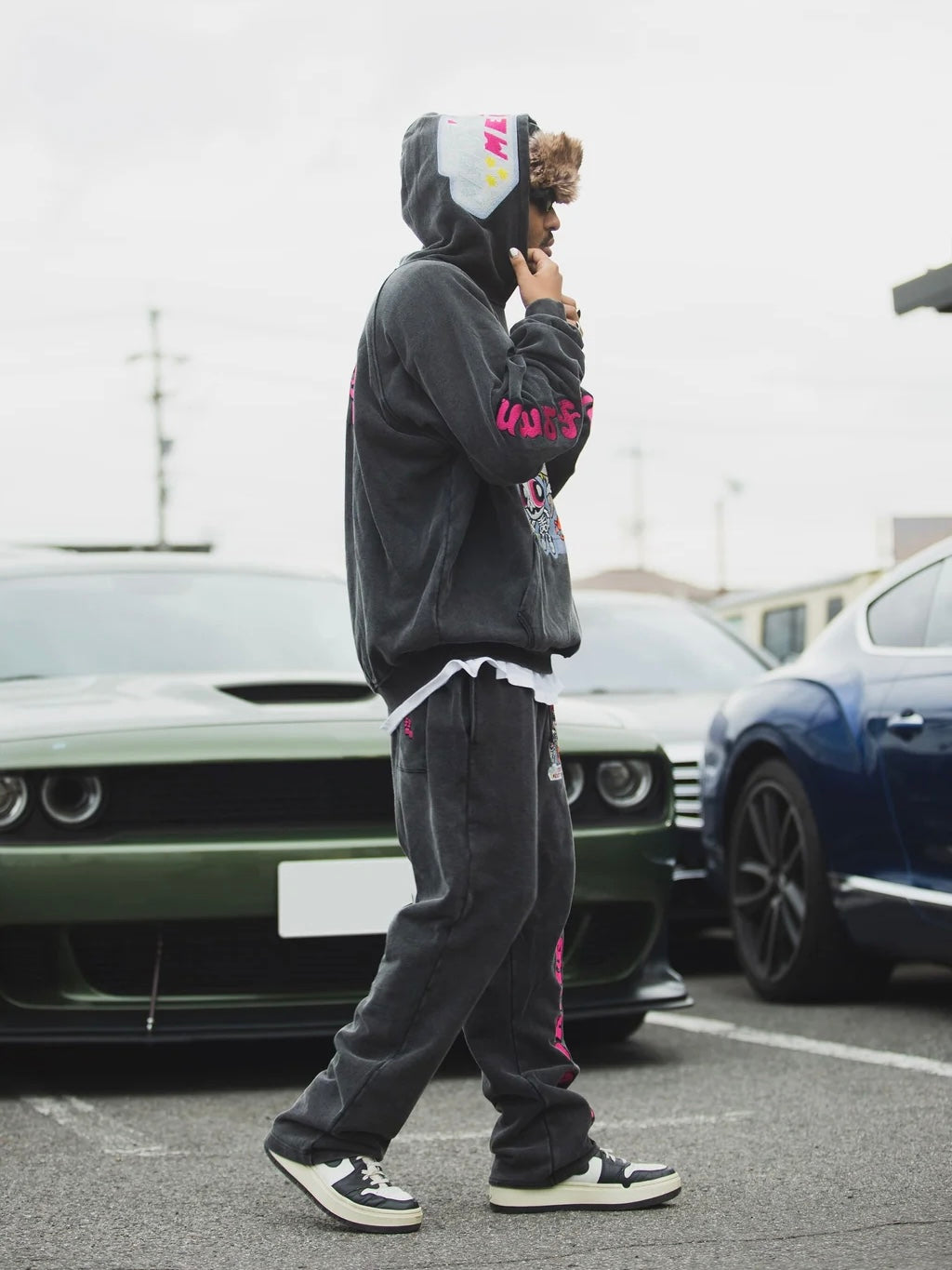 POWERPUFF MAYO EMBROIDERY HOODIE(FADE BLACK PINK)