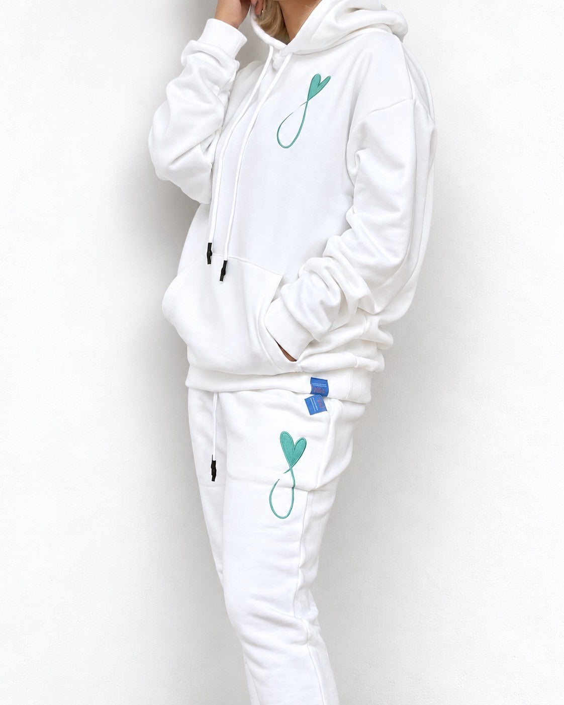 ビッグロゴスウェットパンツ/White×Blue
