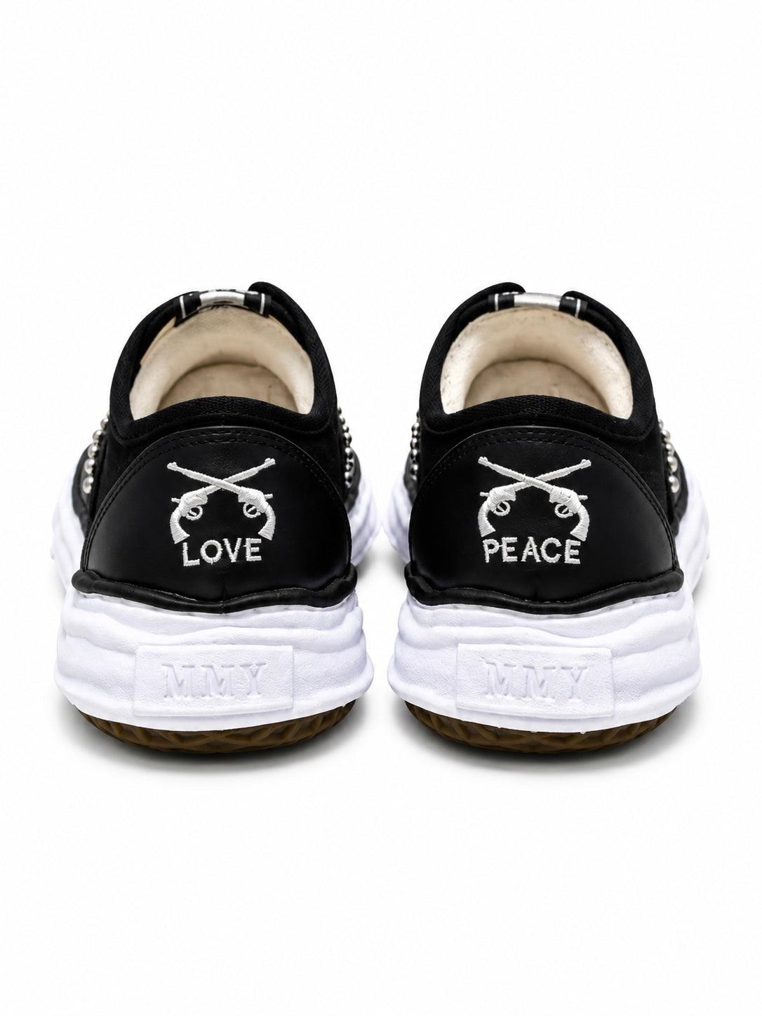 "BAKER" STUDS SLIP-ON SNEAKERS(BLACK×WHITE)