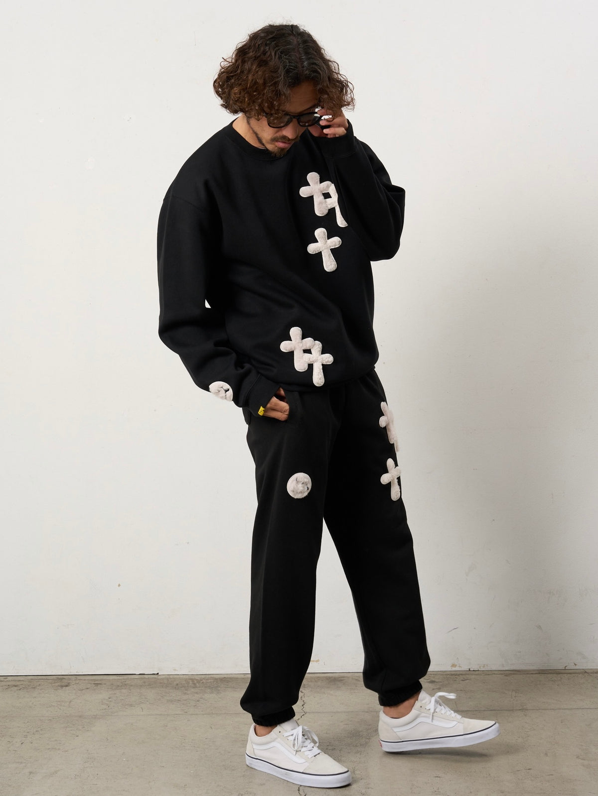 ムックボアミックスパッチワーク/スエットシャツ(BLACK)