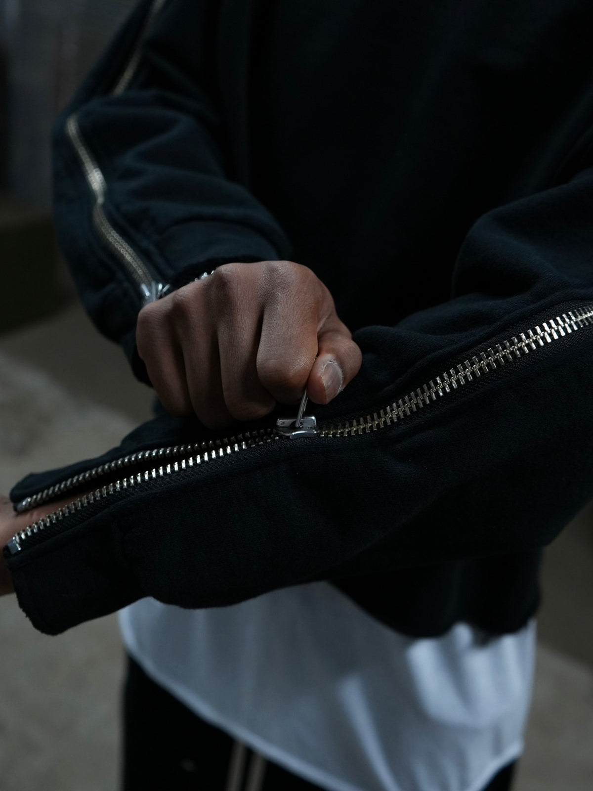 ZIPPER SWEAT(BLACK)