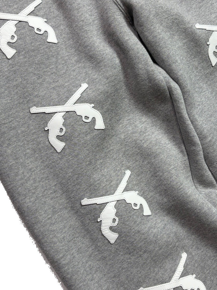 CROSSGUN LEATHER PATCH SWEAT PANTS(GRAY)