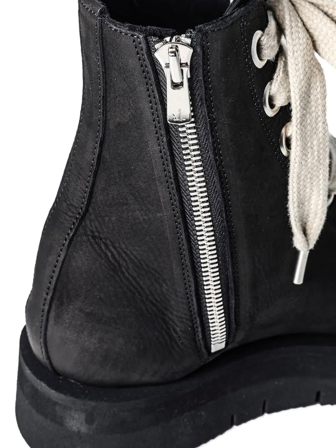 OILED NUBUCK BOOTS/BLACK×BLACK