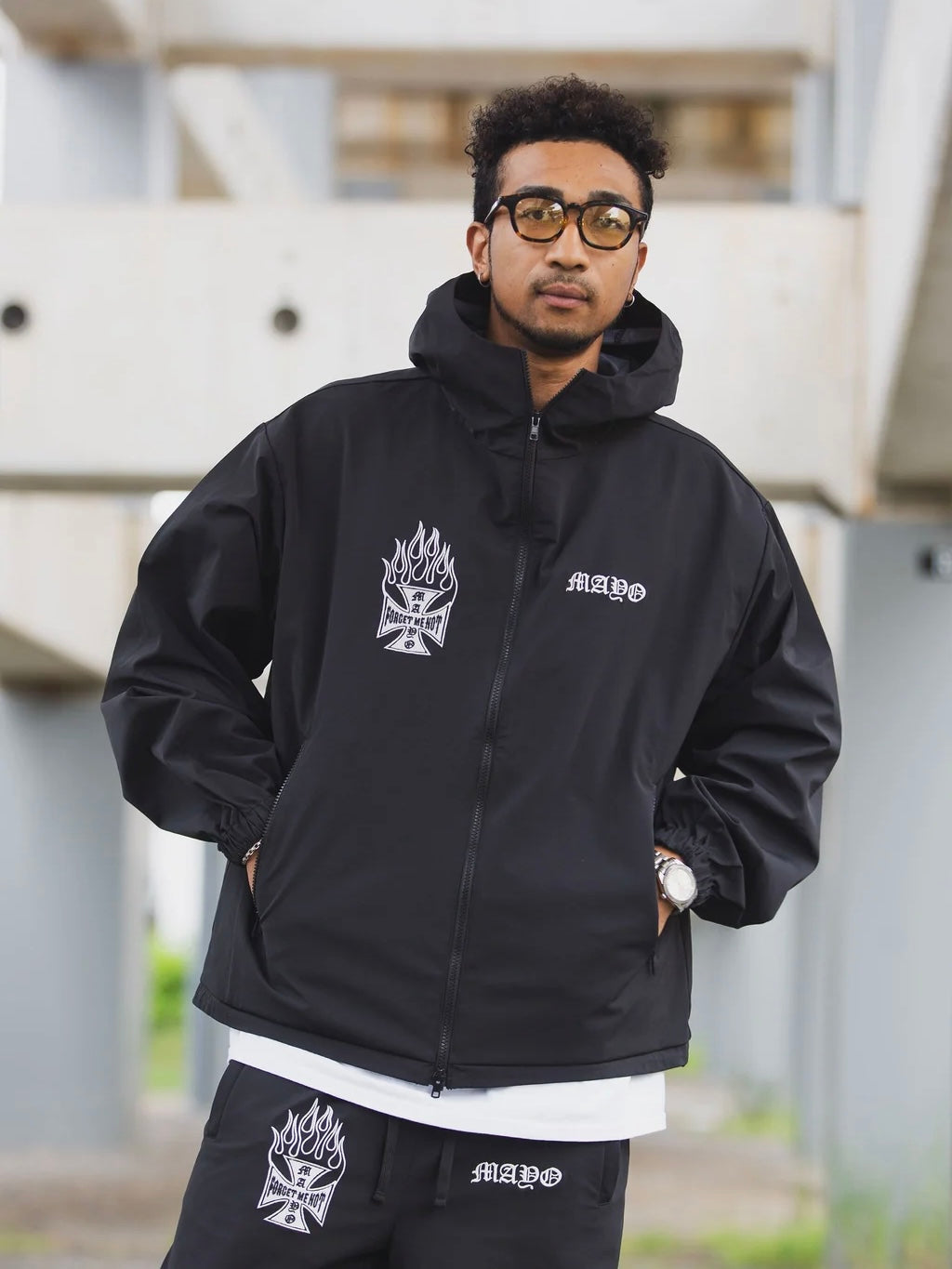 FIRE IRON CROSS EMBROIDERY NYLON JKT(BLACK)