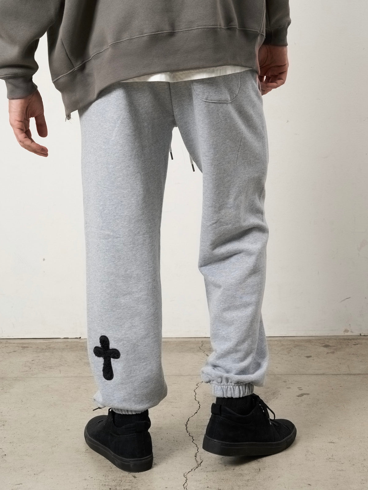 ムックボアミックスパッチワーク スエットパンツ(GRY)