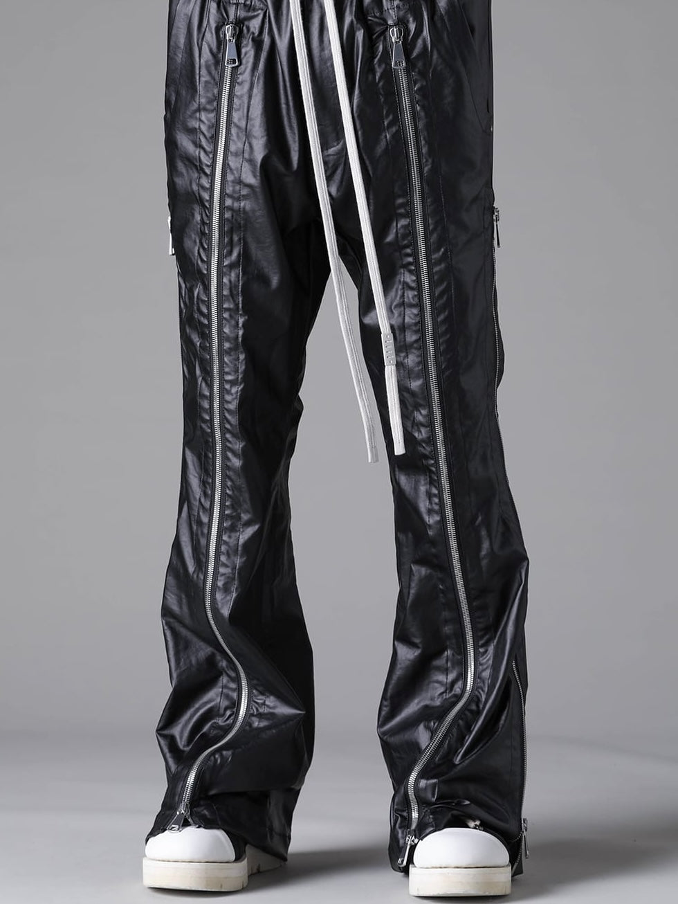 ZIPPED FLARED PANTS