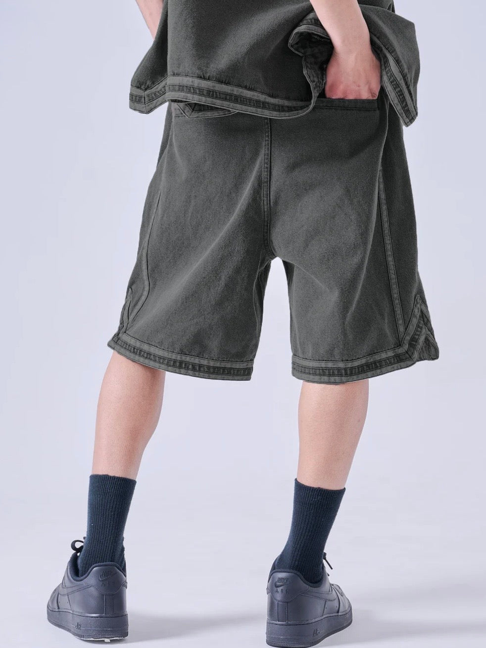 DENIM WARM UP SHORTS/ BLACK