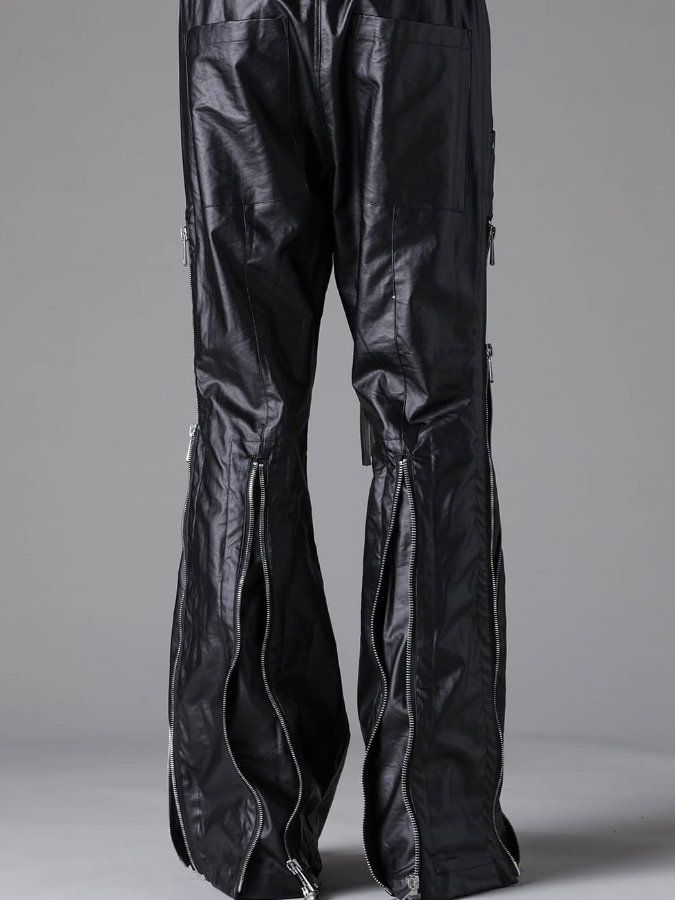 ZIPPED FLARED PANTS