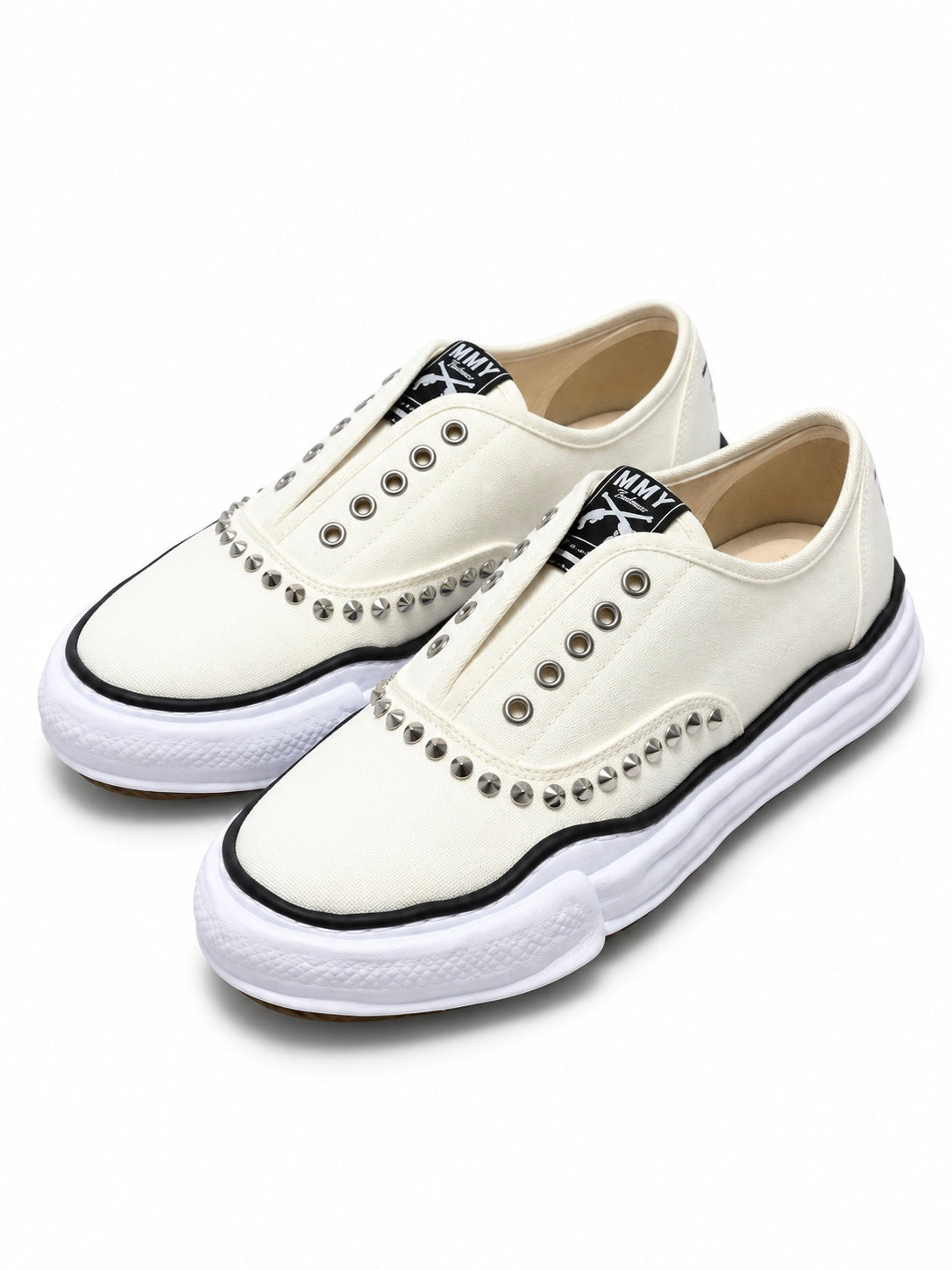 "BAKER" STUDS SLIP-ON SNEAKERS(WHITE×WHITE)
