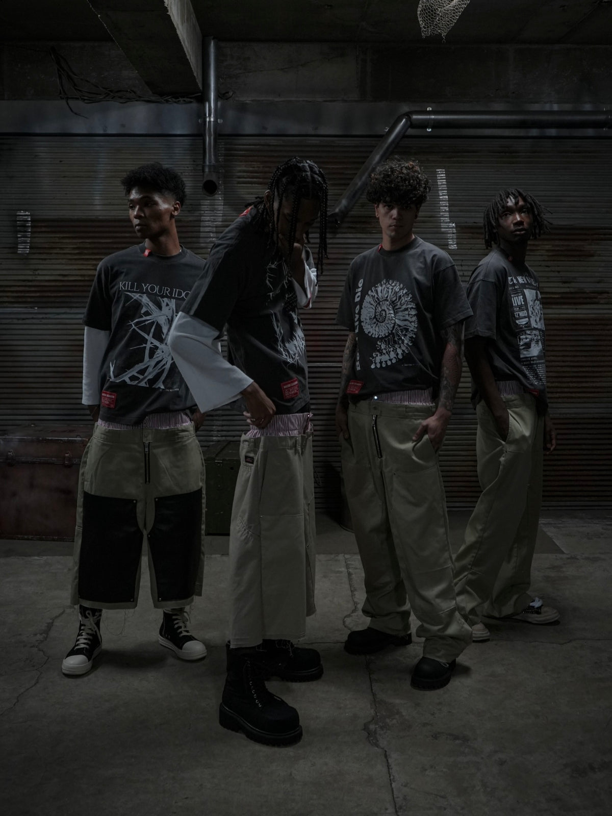 RE:DICKIES BAGGY HALF PANTS