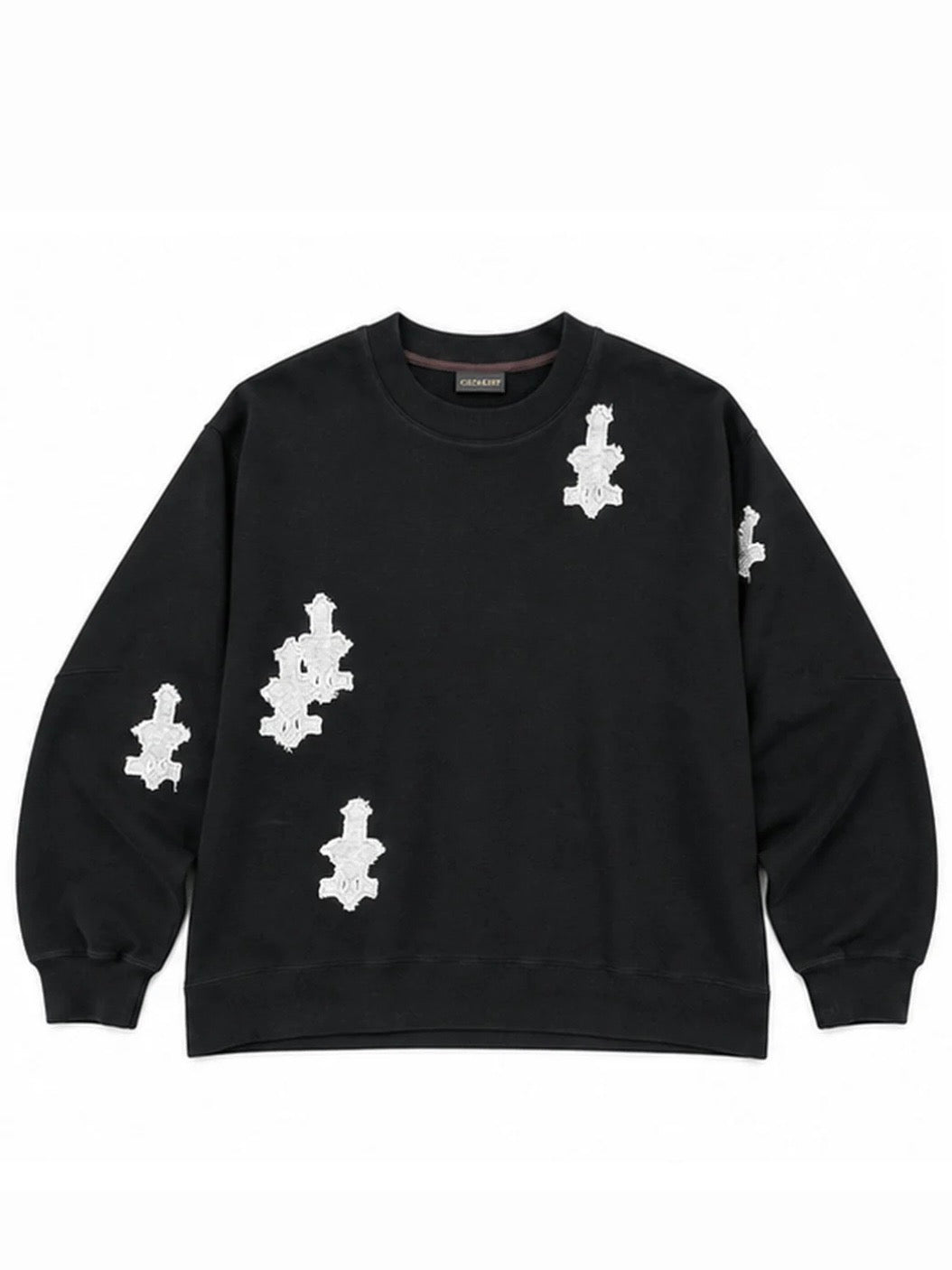 CROSS PATCHED SWEAT SHIRT(BLACK)