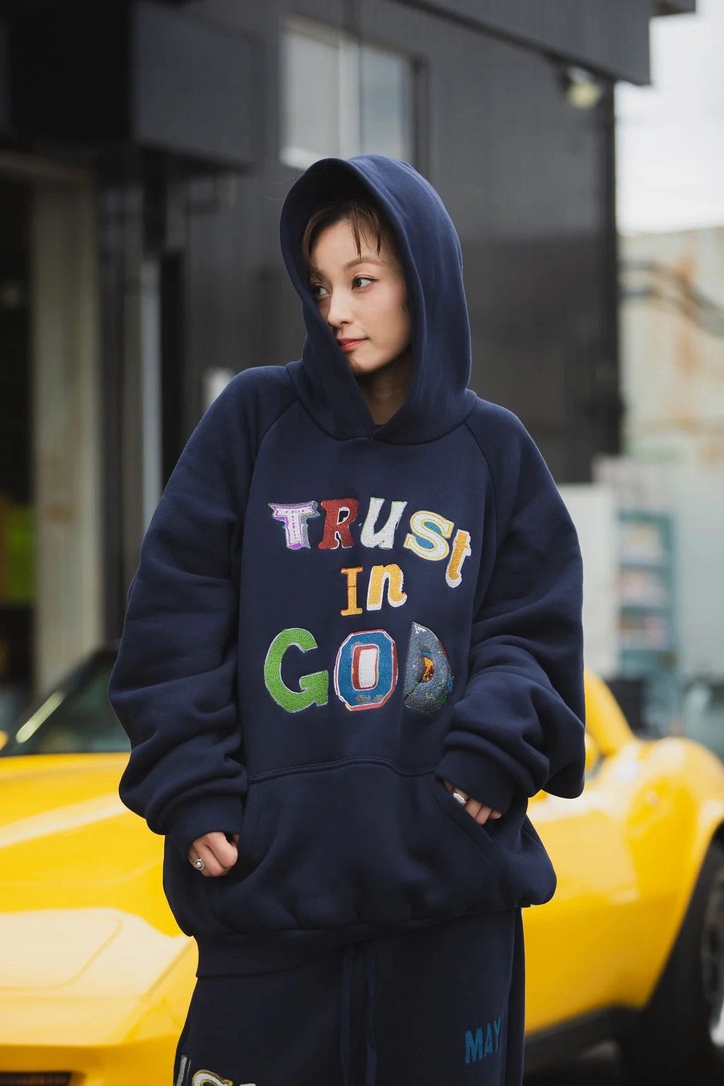 TRUST IN GOD EMBROIDERY HOODIE/NAVY