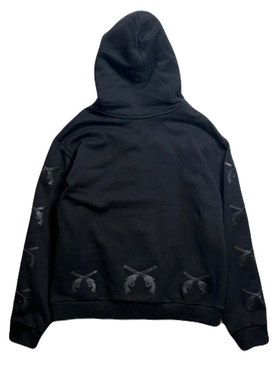 CROSSGUN LEATHER PATCH SWEAT HOODIE(BLACK)
