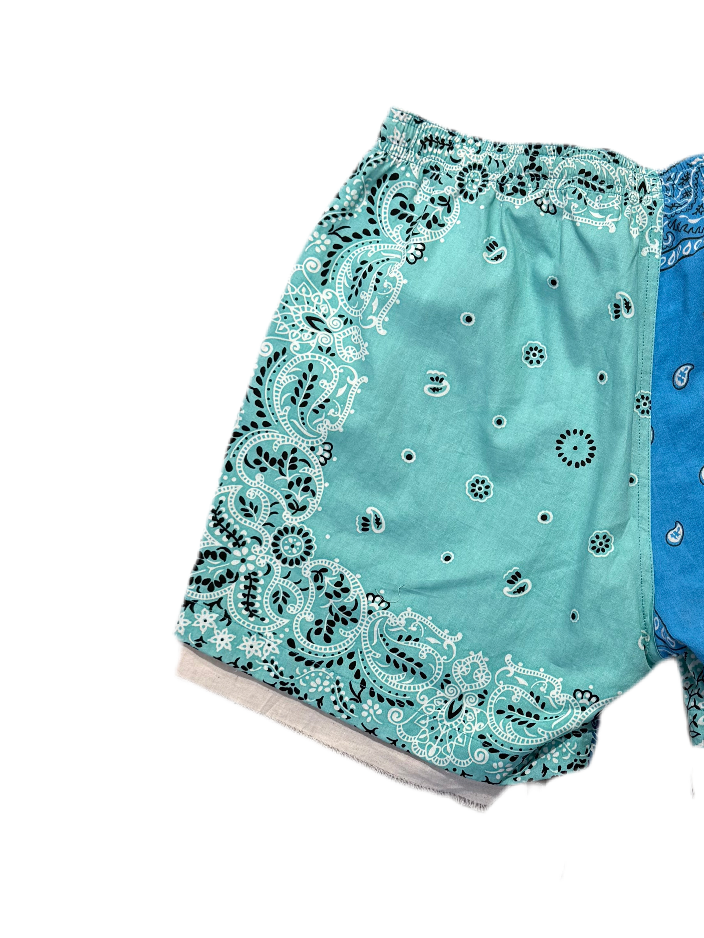 PATCHWORK BANDANA SHORT PANTS
