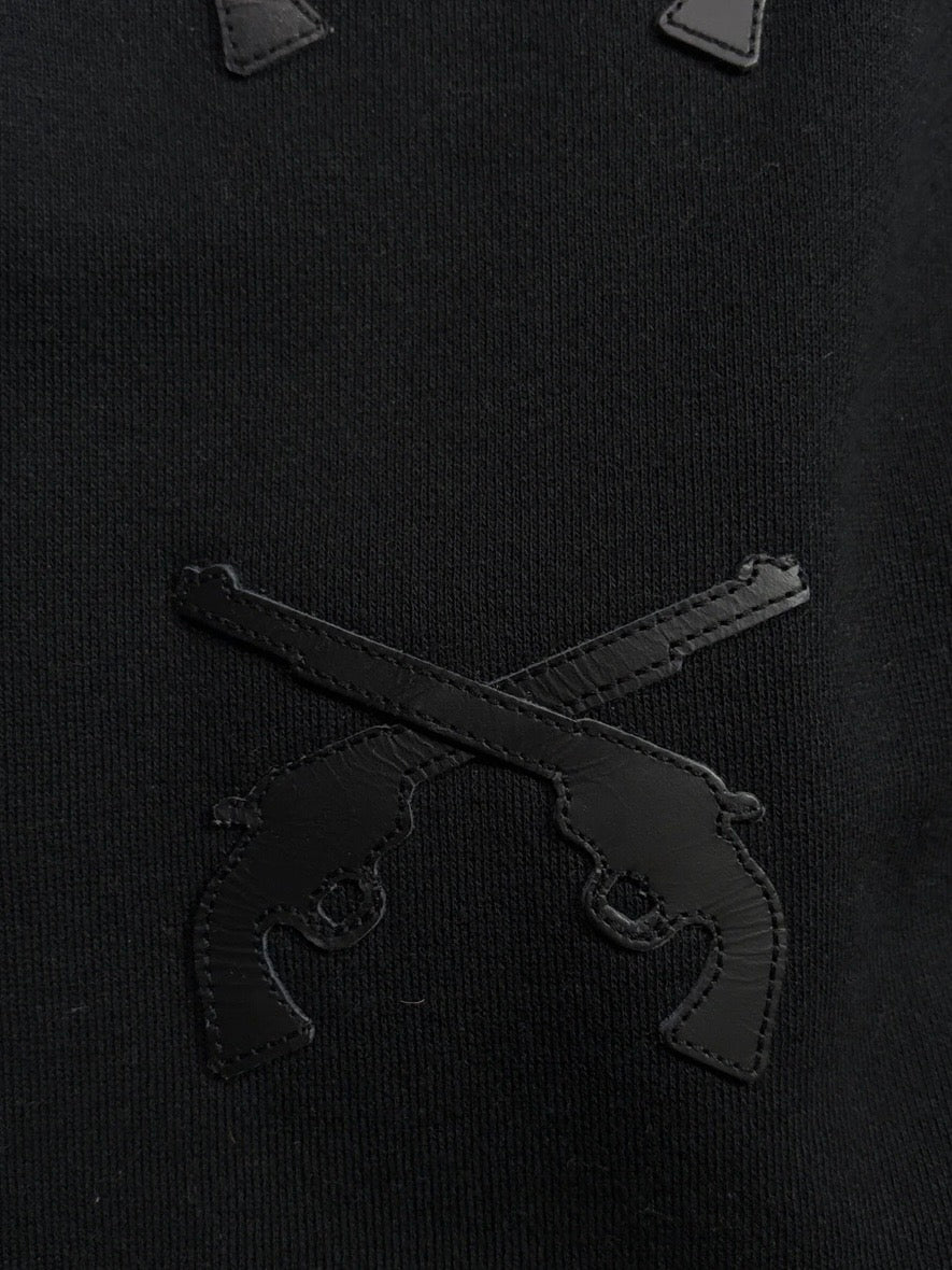 CROSSGUN LEATHER PATCH SWEAT PANTS(BLACK)