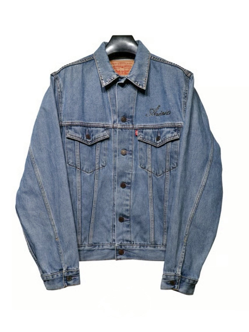 Unipue piece custom denim jacket 2