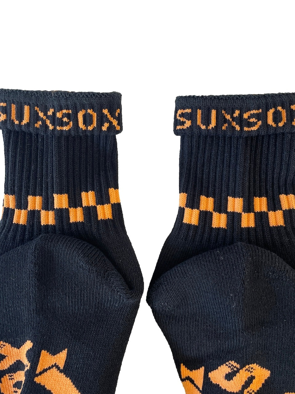 CHECKERED SOCKS