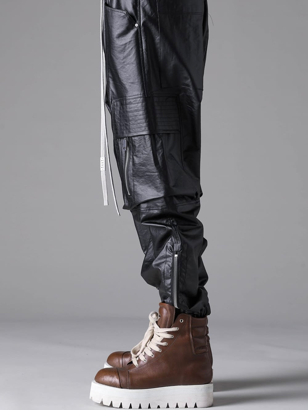 CARGO JOGGER PANTS