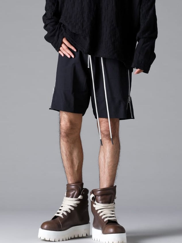 SIDE ZIP SHORTS